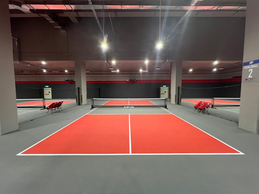 Ultra Sports Center - Photo 4