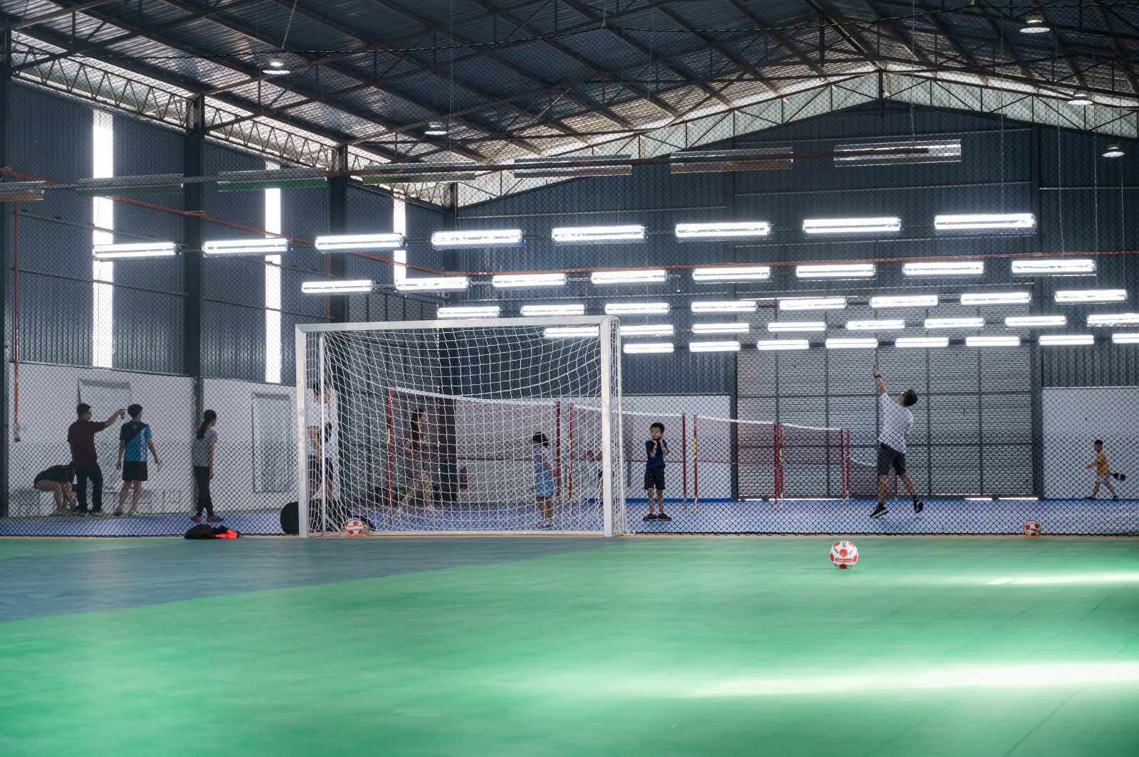 AC Sports Arena - Photo 5