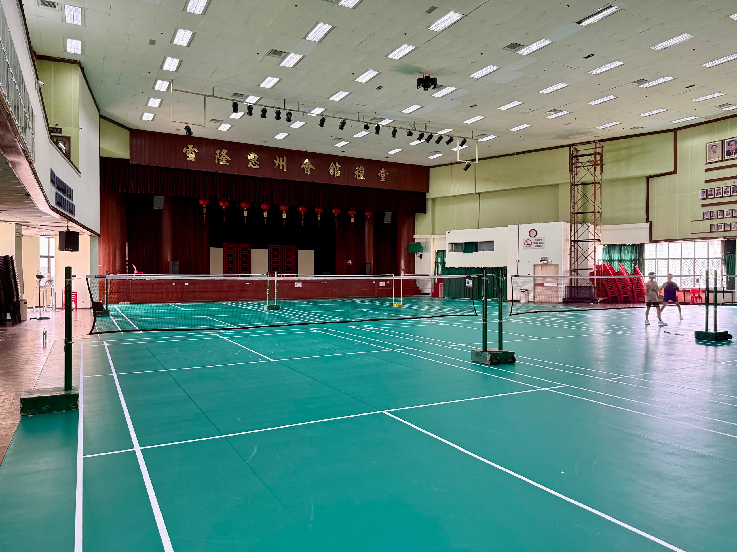 JC Badminton Centre @ Petaling Street KL - Photo 4