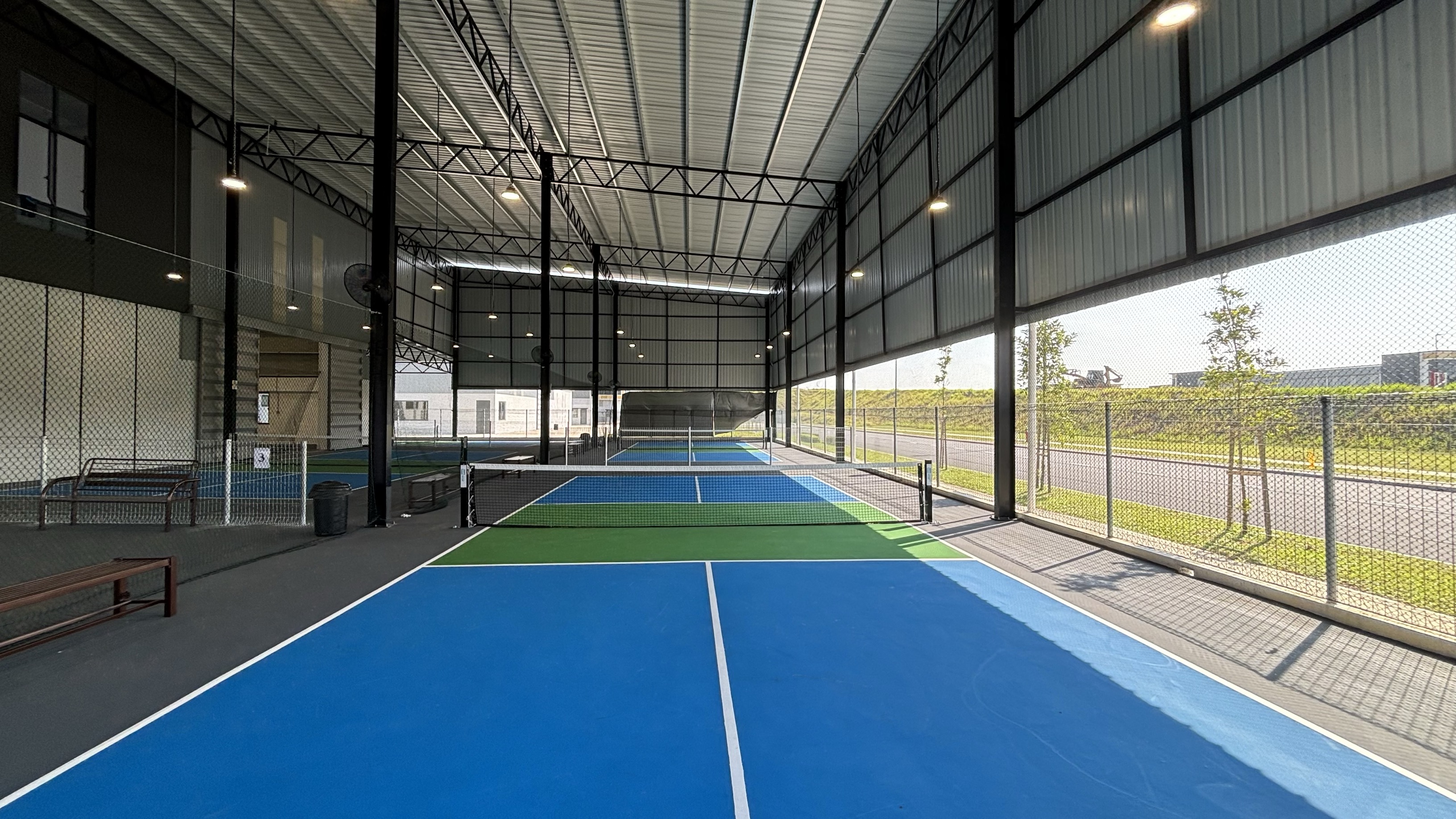 Seven Fit Sports Centre - Photo 2
