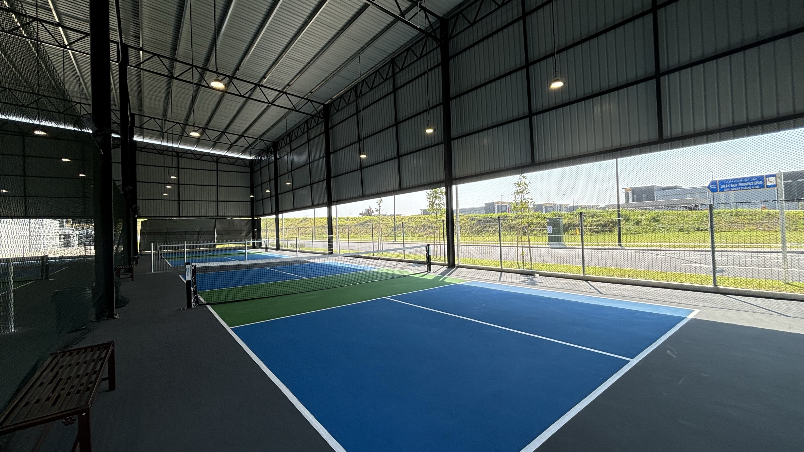 Seven Fit Sports Centre - Photo 7
