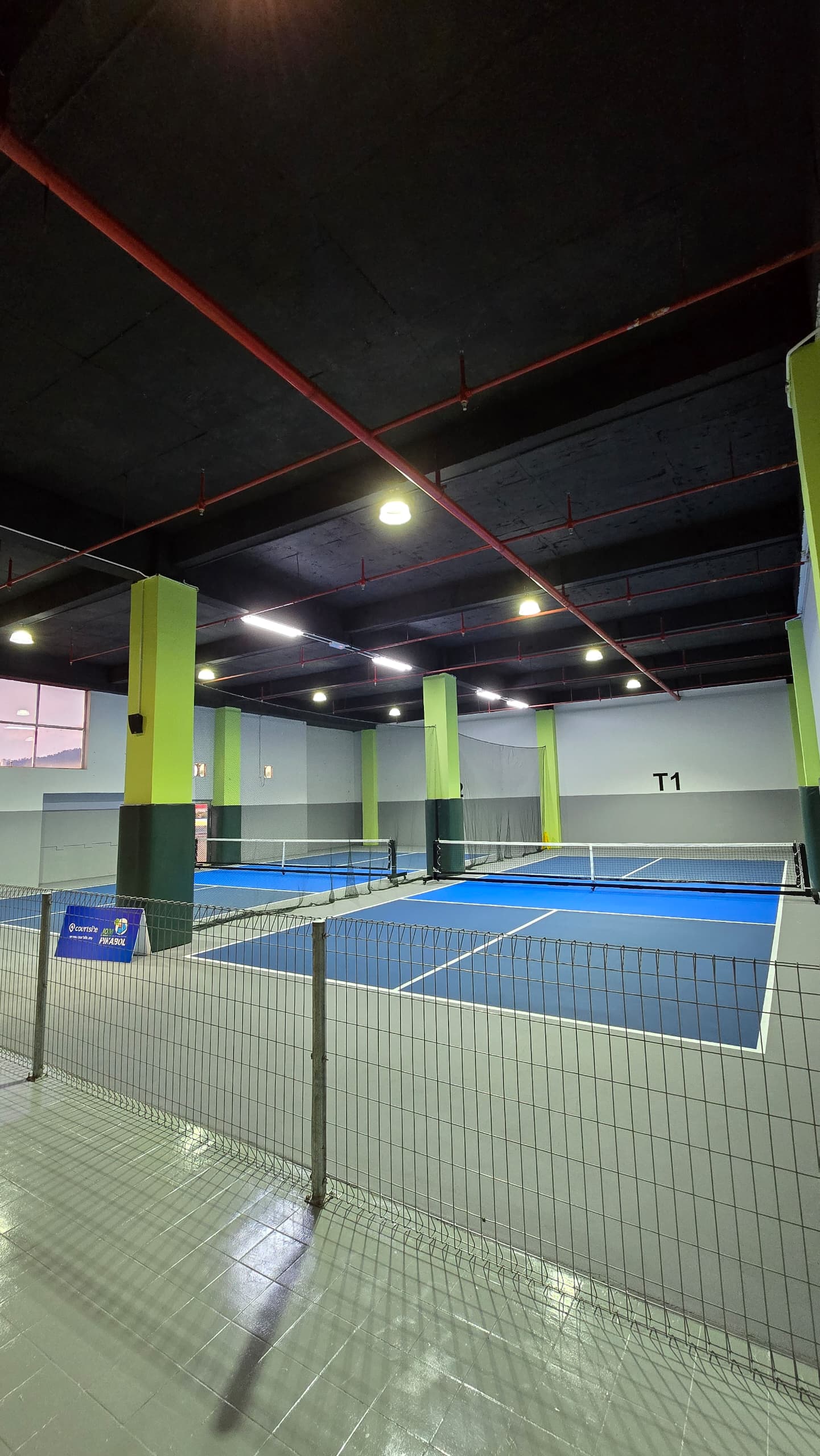 Jom Pikabol Sport Game Center - Photo 8