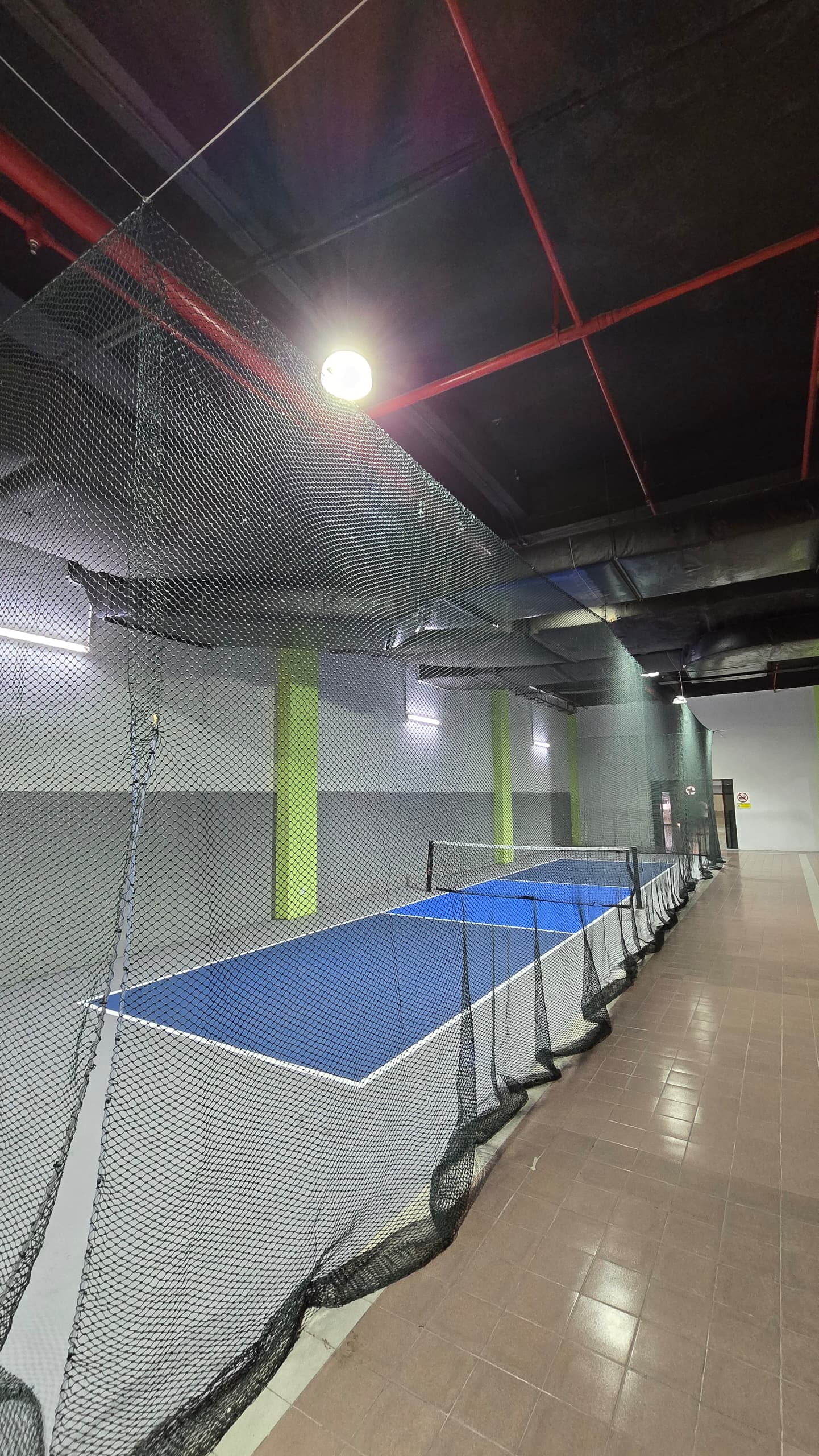 Jom Pikabol Sport Game Center - Photo 10