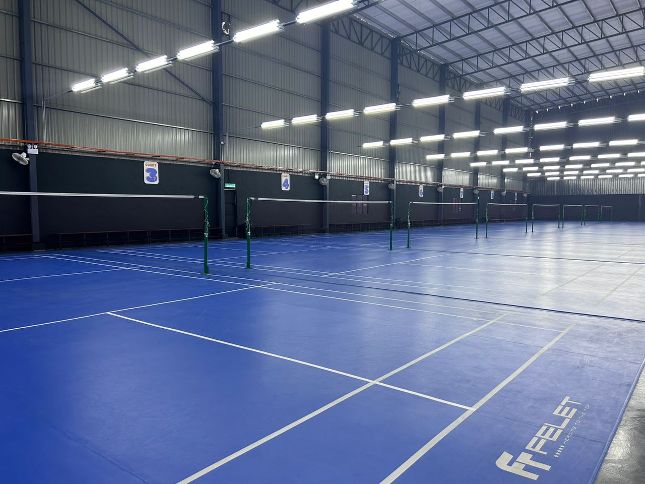 Cheras Badminton Centre - Photo 5