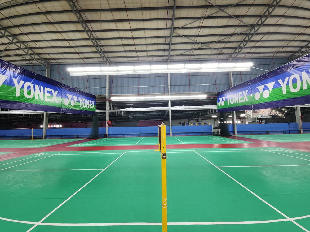KBC Sports Arena - Photo 7
