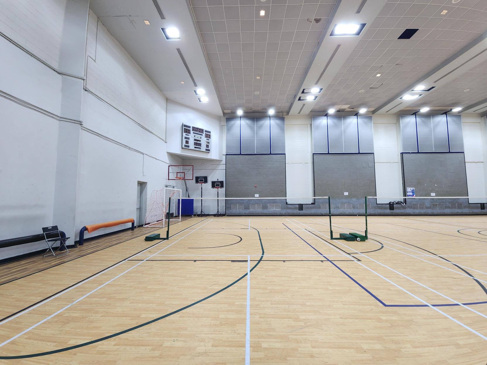 Twin Towers Fitness Centre - Photo 2