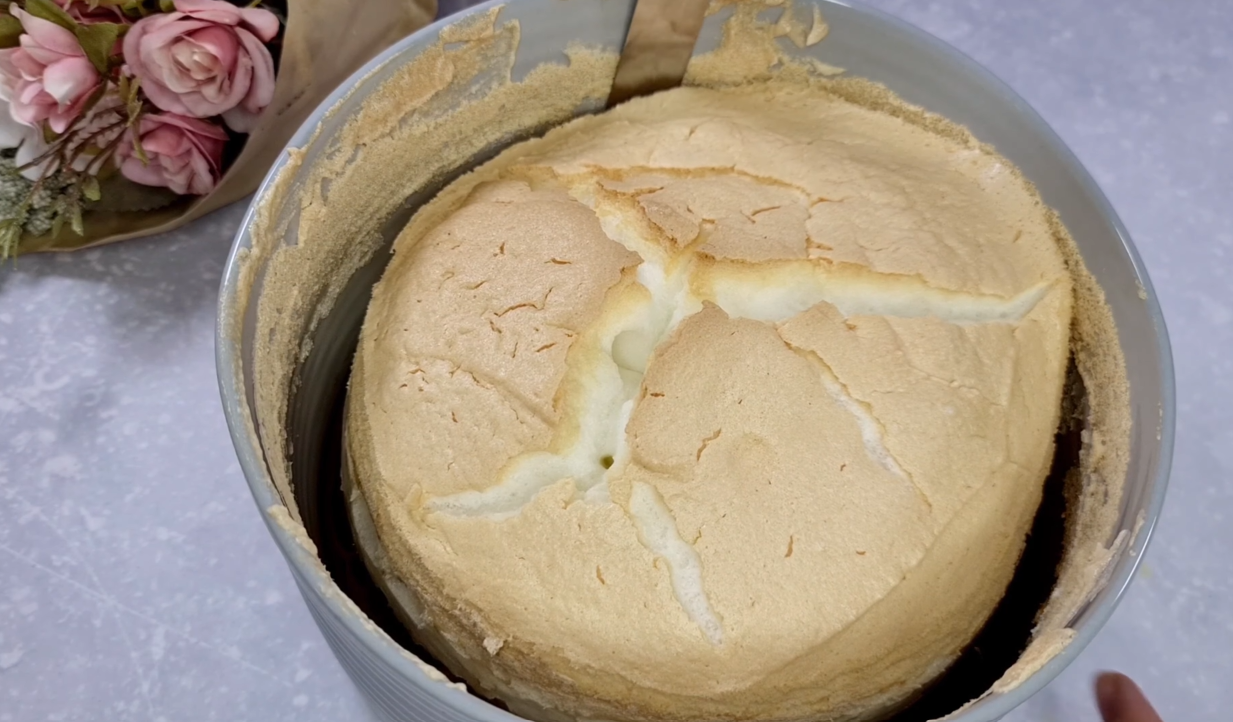 2-Ingredient Fluffy Cake step 20