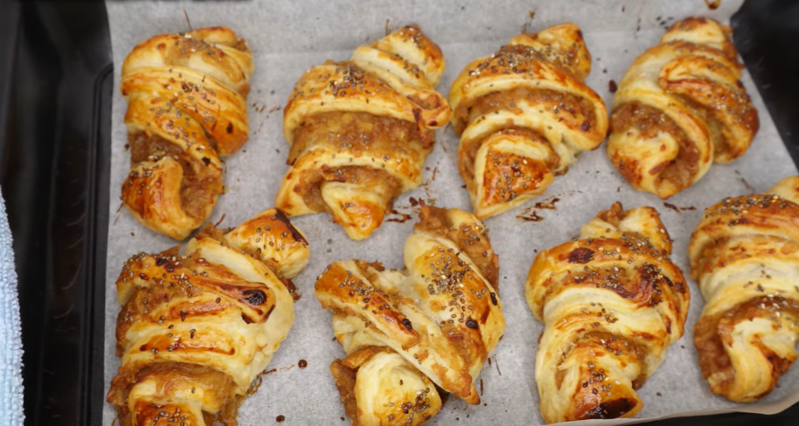  Apple And Pear  Puff Pastry Croissant step 18