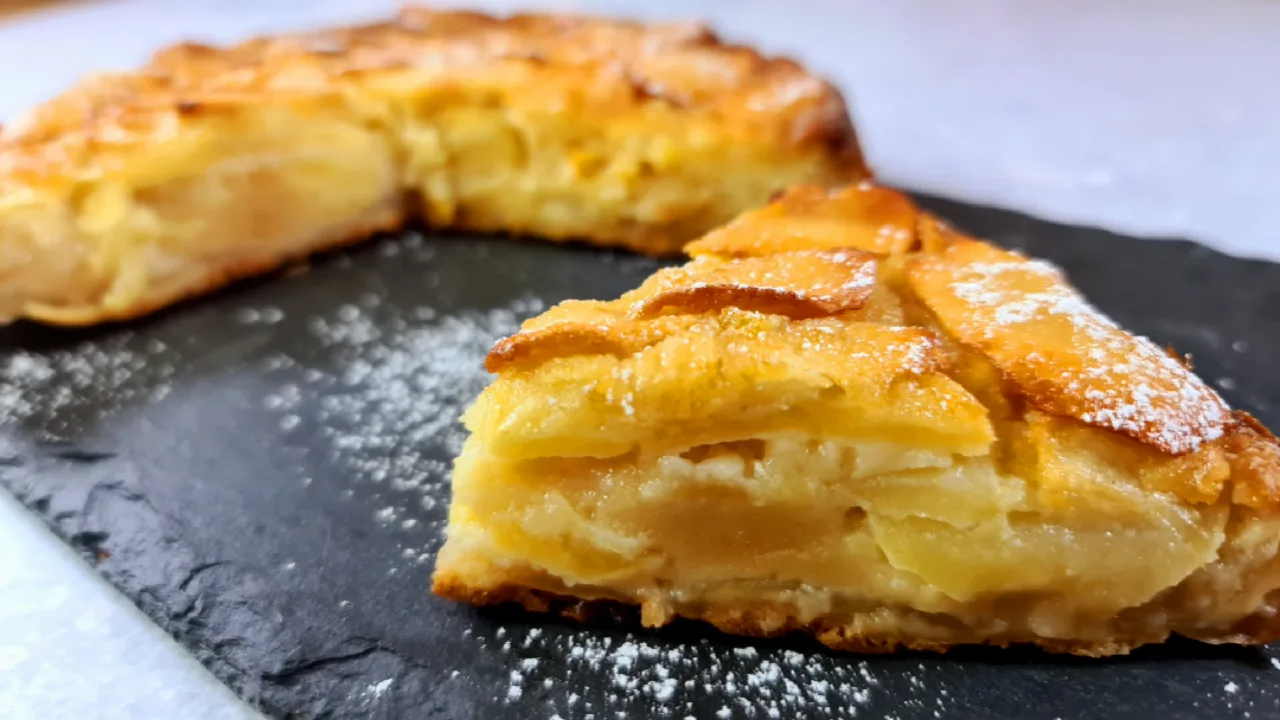 Apple Cake