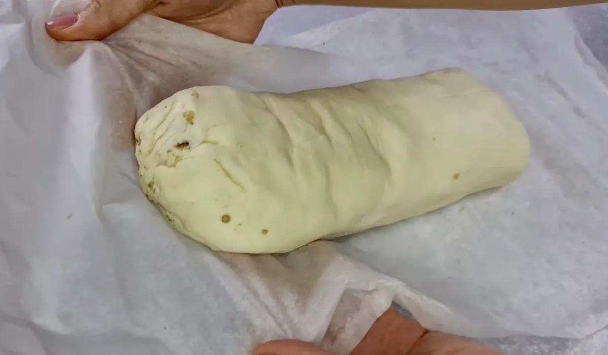 Apple Chocolate Roulade step 16