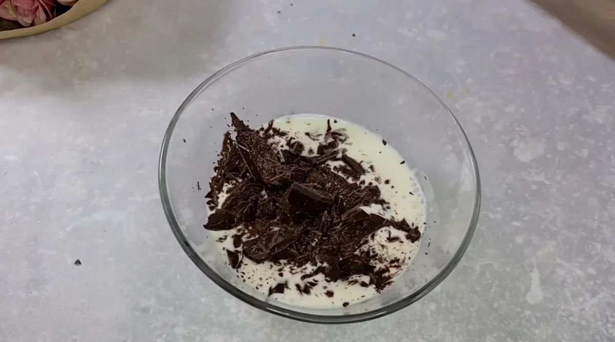 Apple Chocolate Roulade step 20