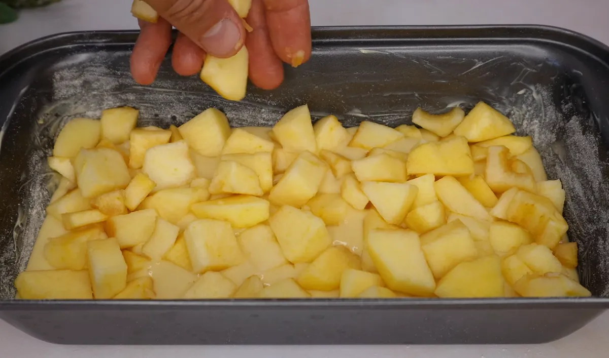 Apple Cinnamon Loaf Cake step 13