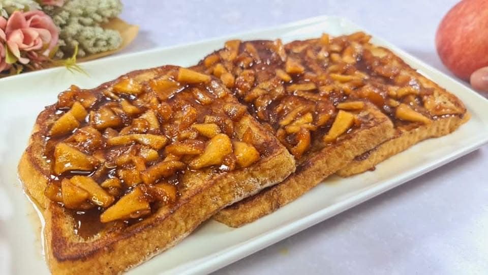 Apple French Toast