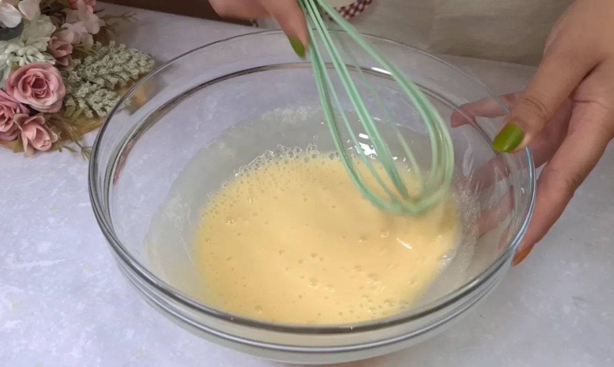 Apple Muffins in 5 Minutes step 6