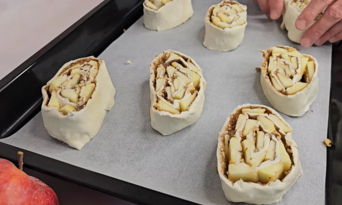 Apple Puff Pastry step 7