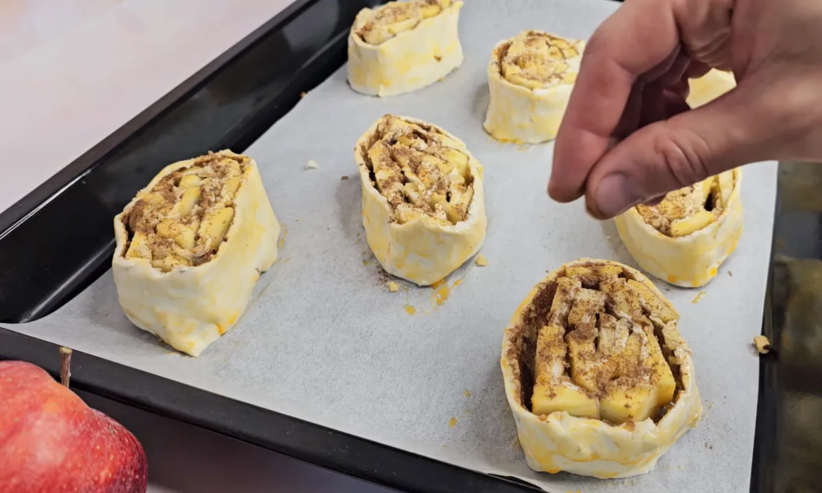 Apple Puff Pastry step 9