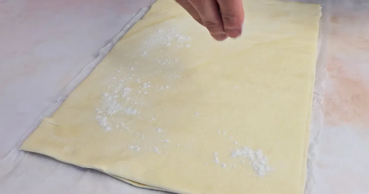 Apple Puff Pastry Recipe step 6