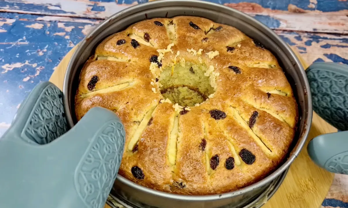 Apple Raisin Cake step 11
