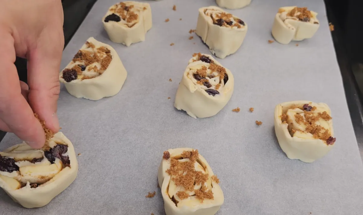 Apple Rolls Cookies step 11