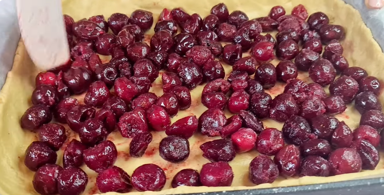 Austrian Vanilla Cherry Tart step 7