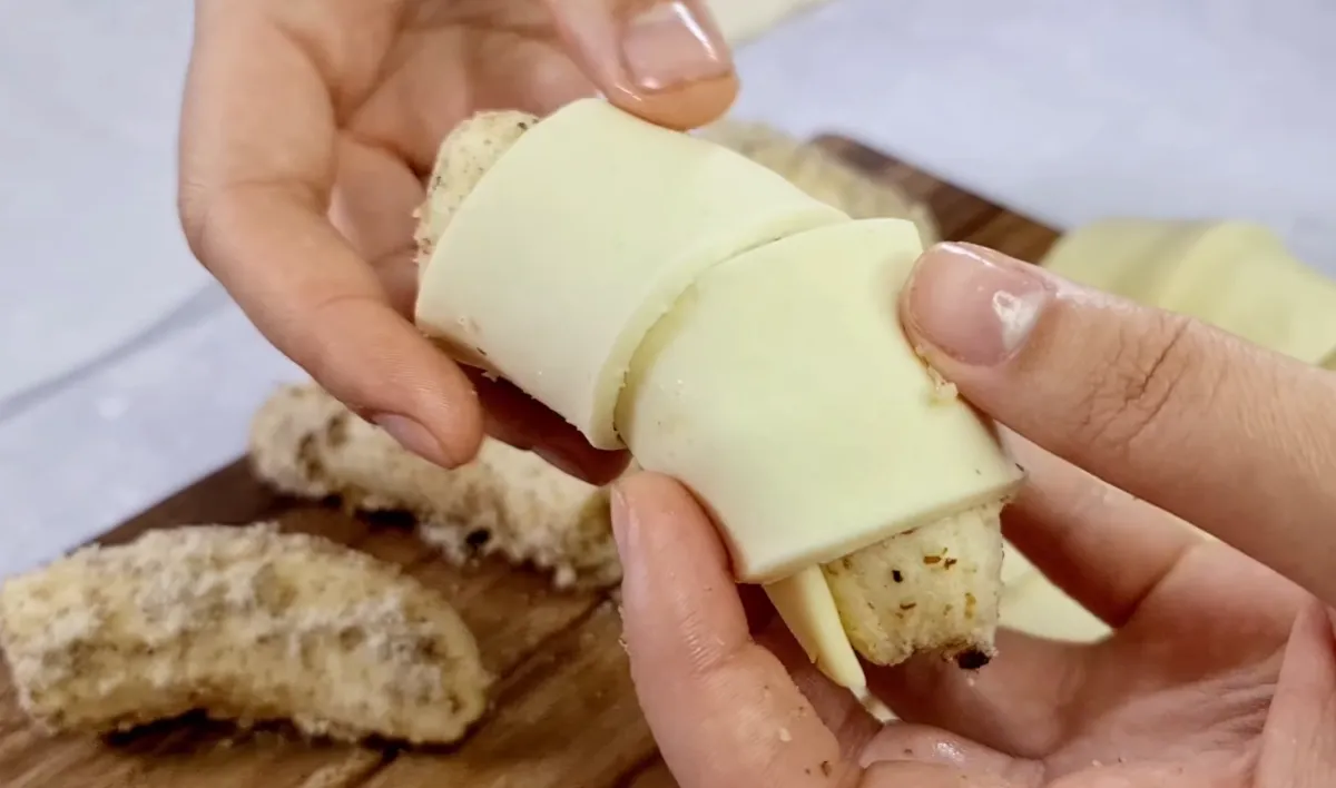 Banana Puff Pastry Rolls step 5