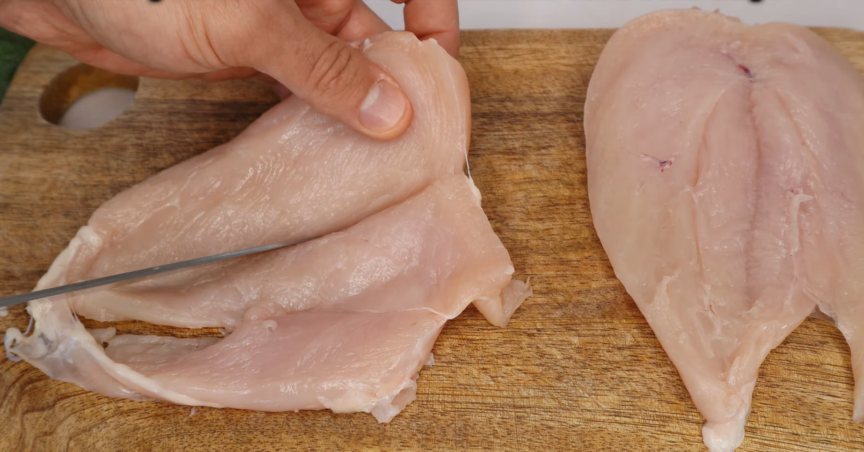 Chicken Mozzarella In a Pan step 3