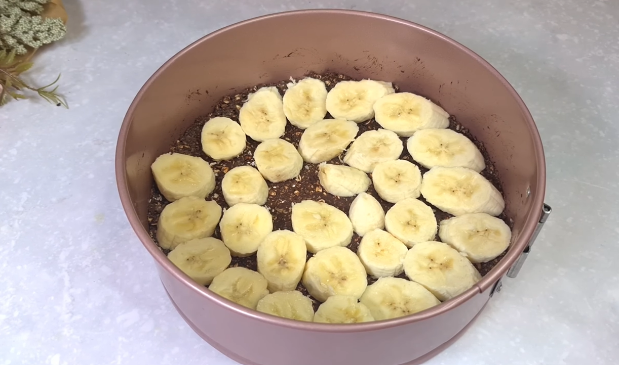 Chocolate Banana Oatmeal Cake step 10