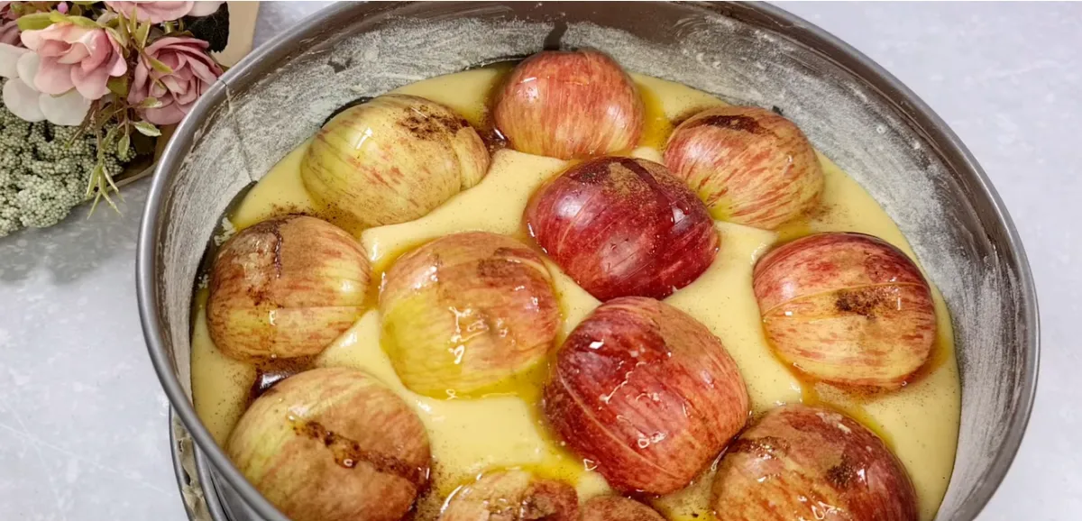 Cinnamon Apple Cake step 11