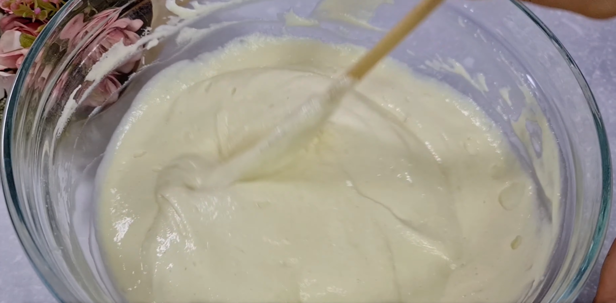 Creamy Apple Yogurt Cake step 12