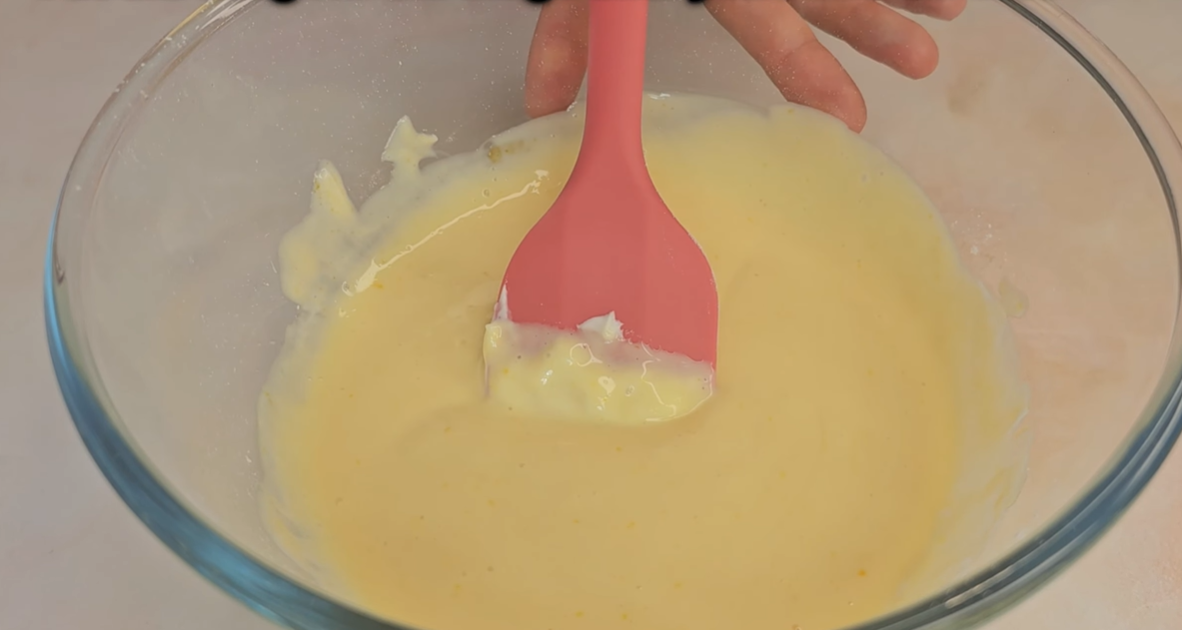Creamy Blueberry Cake step 4