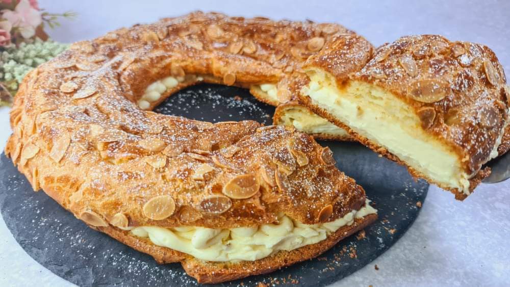 Custard Cream Layer Cake