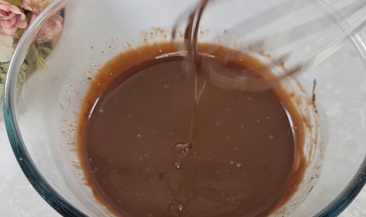 Milk And Chocolate Cups step 19