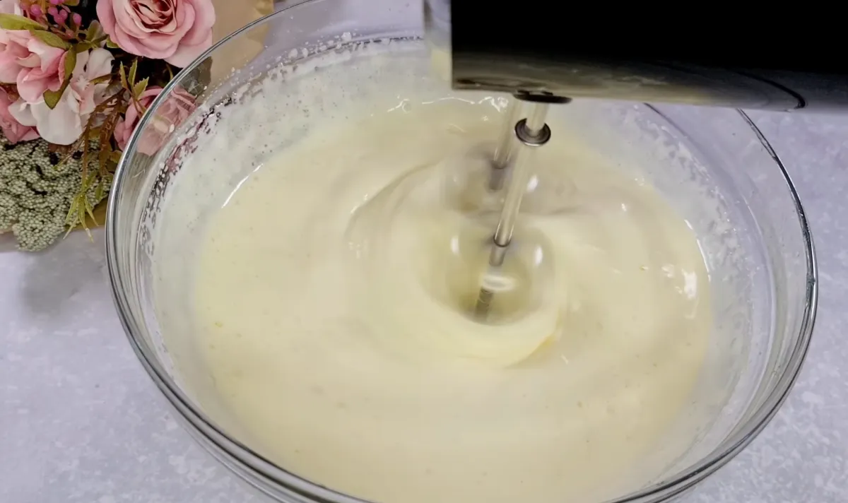 Fluffy Apple Cake step 1