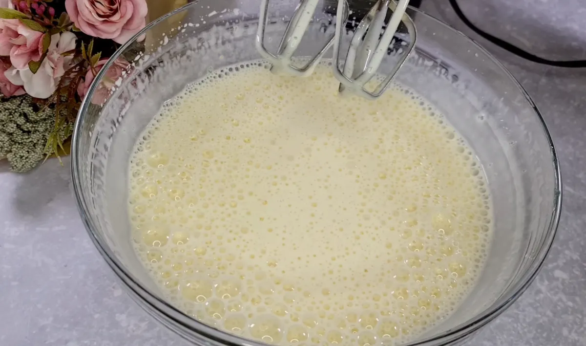 Fluffy Apple Cake step 2