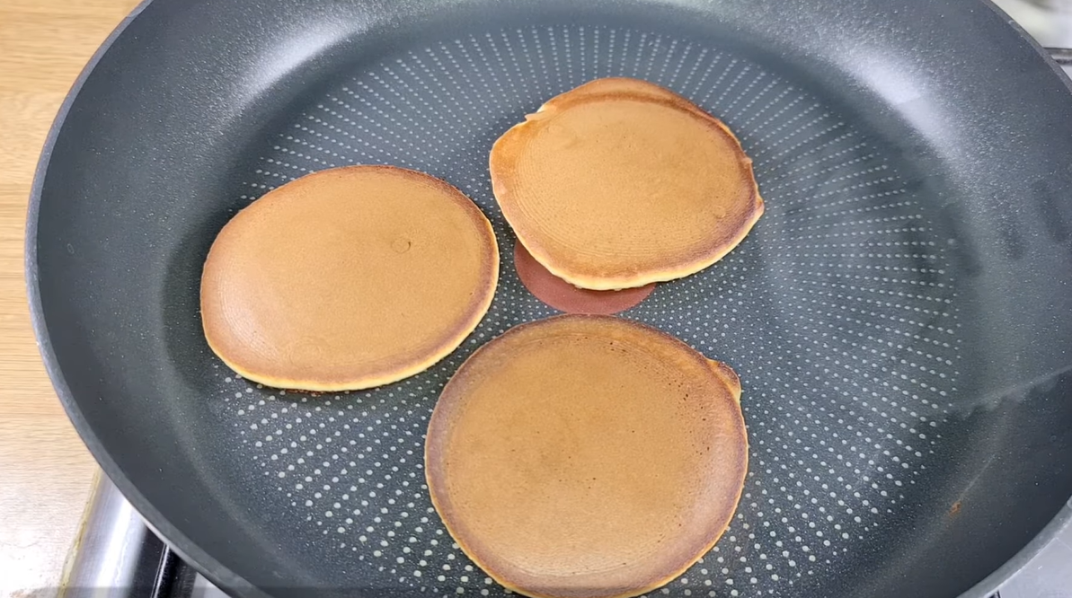 Fluffy Japanese Pancakes step 11