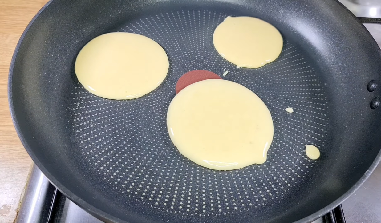 Fluffy Japanese Pancakes step 9