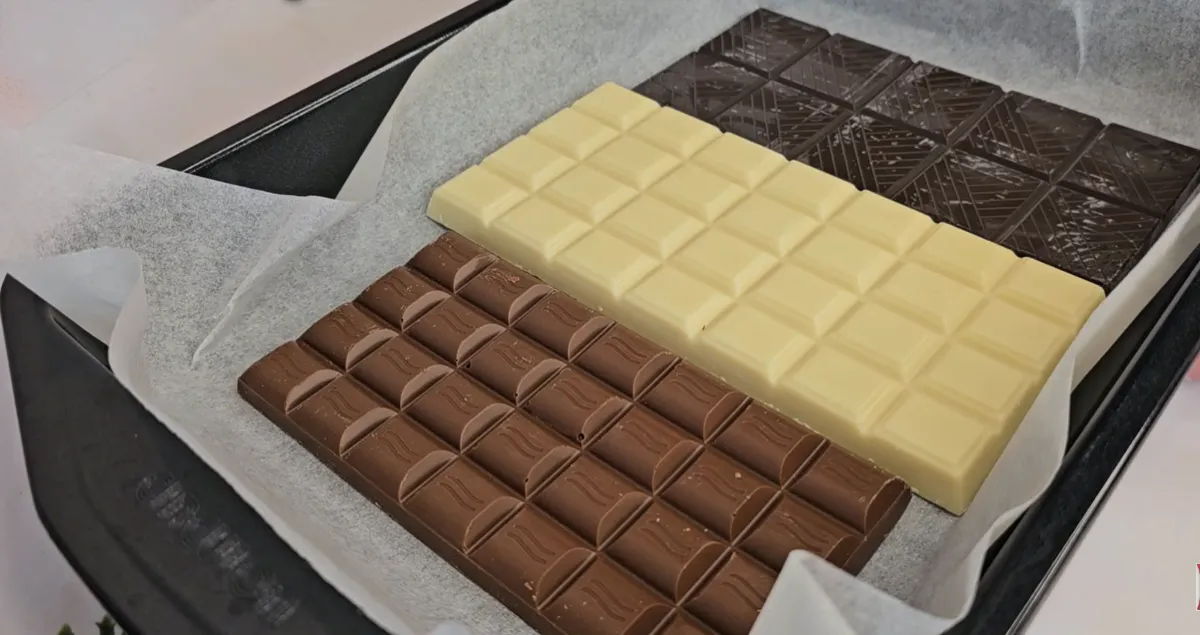 Halloween Chocolate Treats step 2