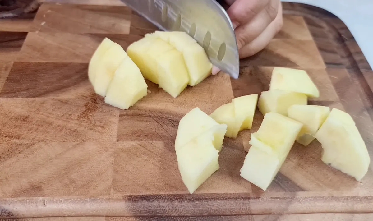 Juiciest Apple Pie step 4