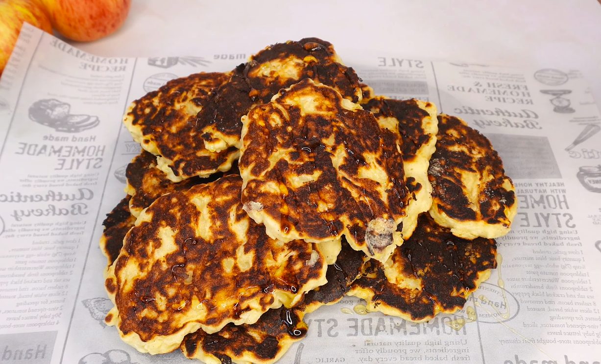 Juicy Apple Pancakes