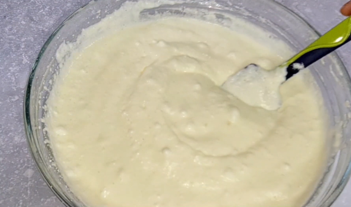 Low-Calorie Yogurt Cake step 7
