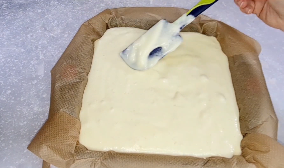 Low-Calorie Yogurt Cake step 9