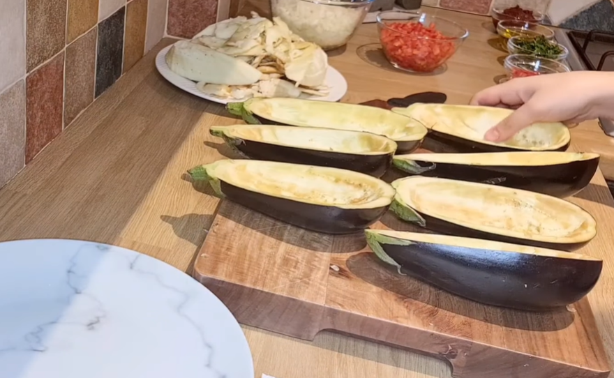 Meat-Stuffed Eggplant step 2