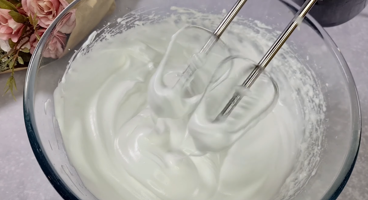 Moist Chocolate Vanilla Cake step 5