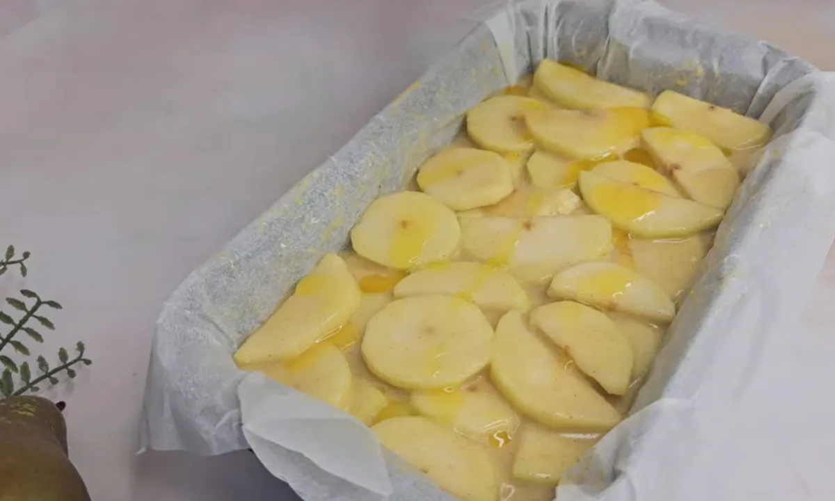Moist Pear Cake step 9