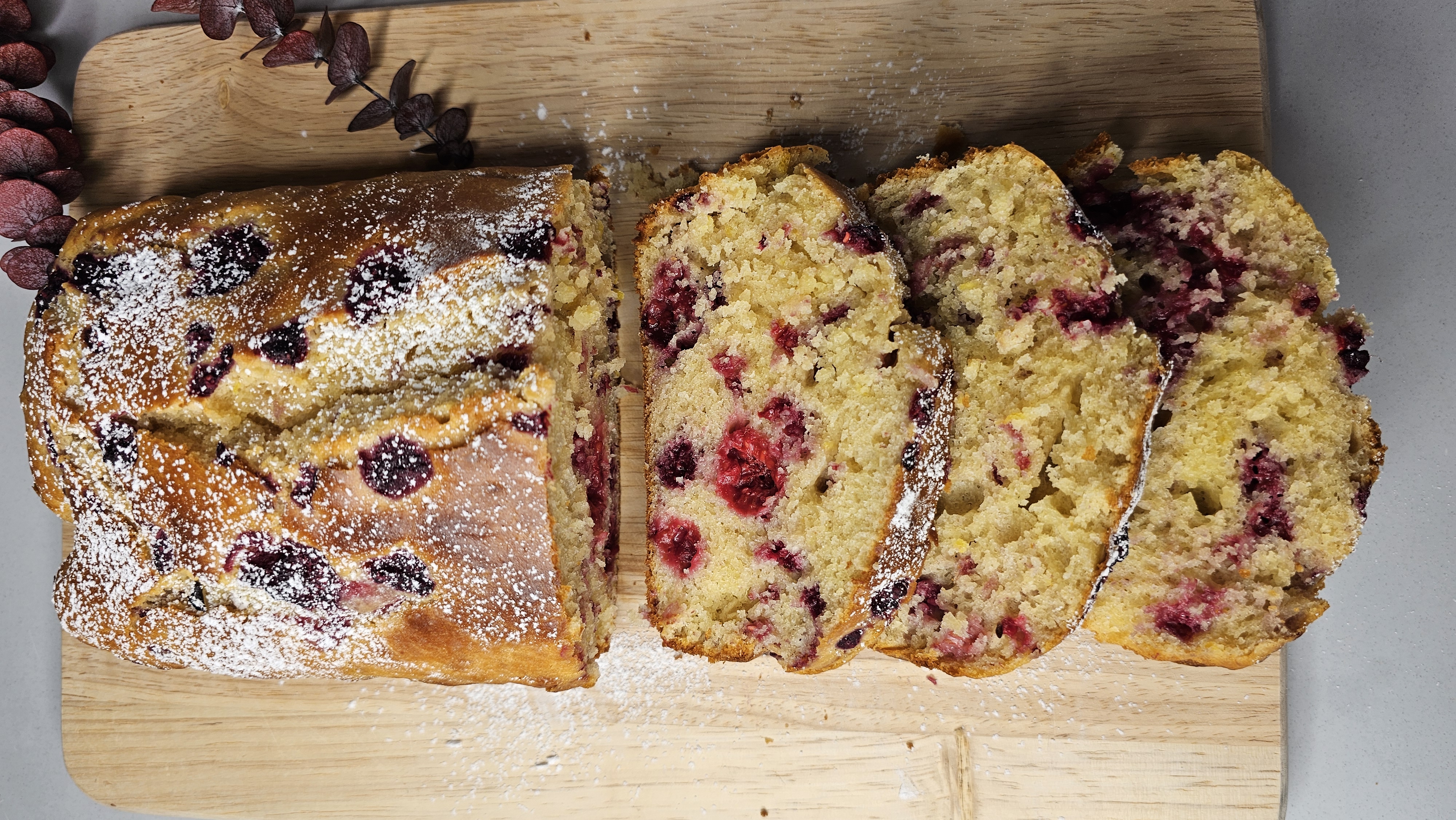 Moist Raspberry Lemon Cake