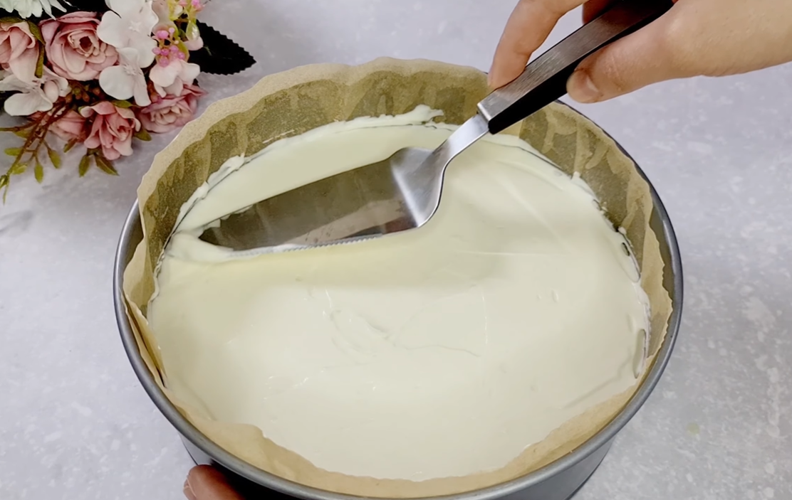 No Bake Blueberry Cheesecake step 15