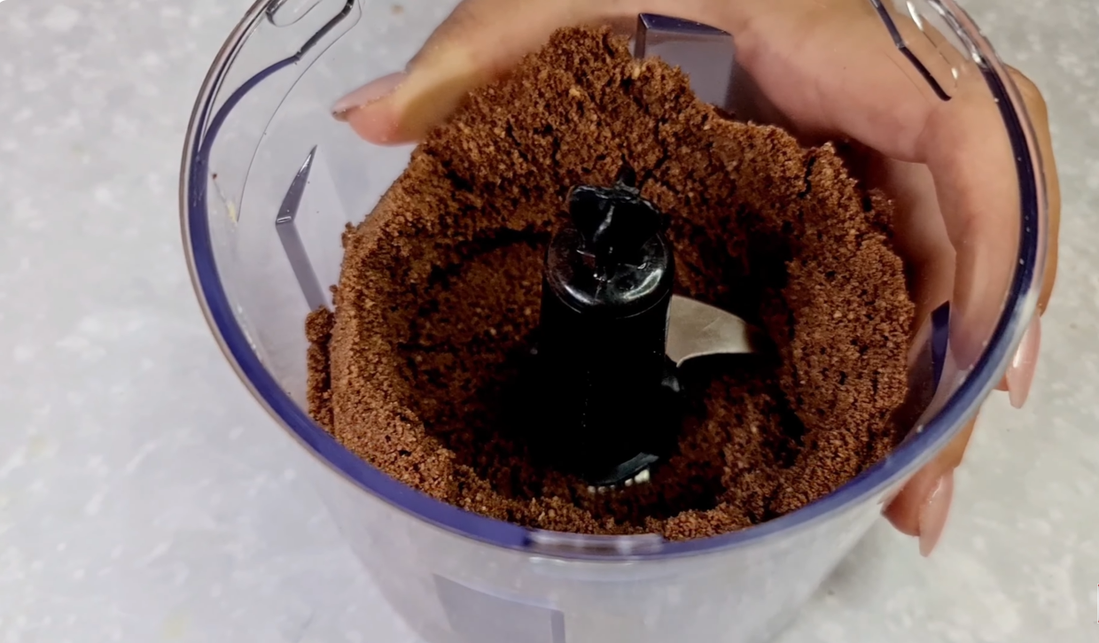 No Bake Chocolate Biscuit Pudding step 1