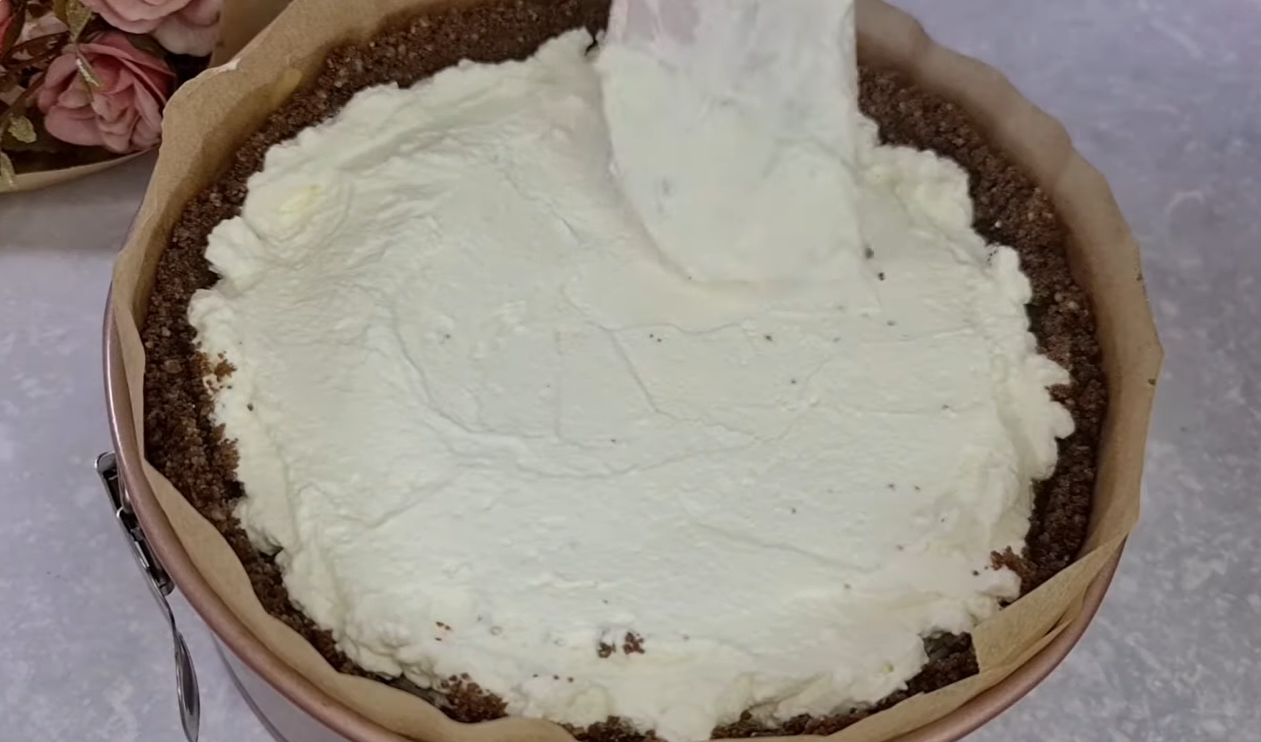 No Bake Chocolate Cheesecake step 15