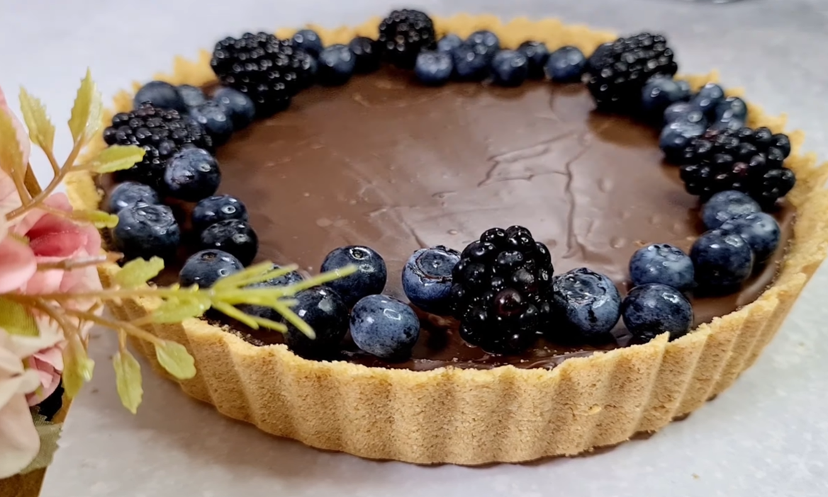 No Bake Chocolate Tart step 15