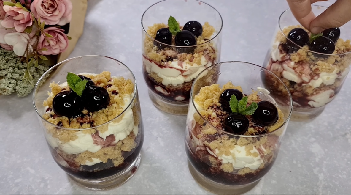 No Bake Sour Cherry Cheesecake Cups step 7
